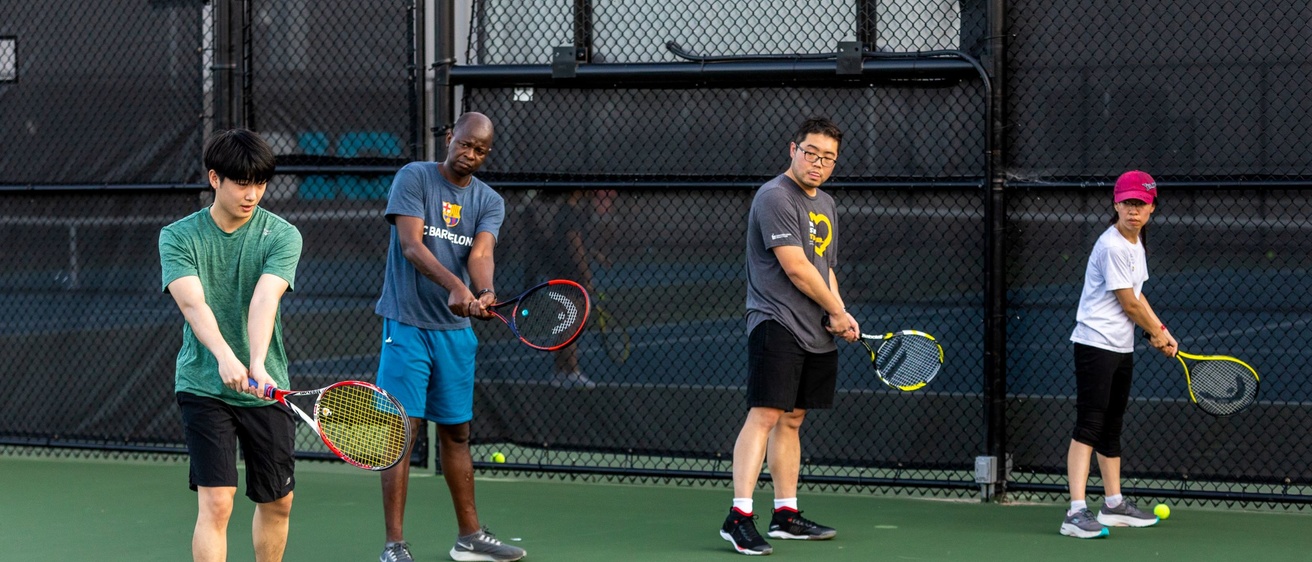 Iowa hawkeye tennis shoes store